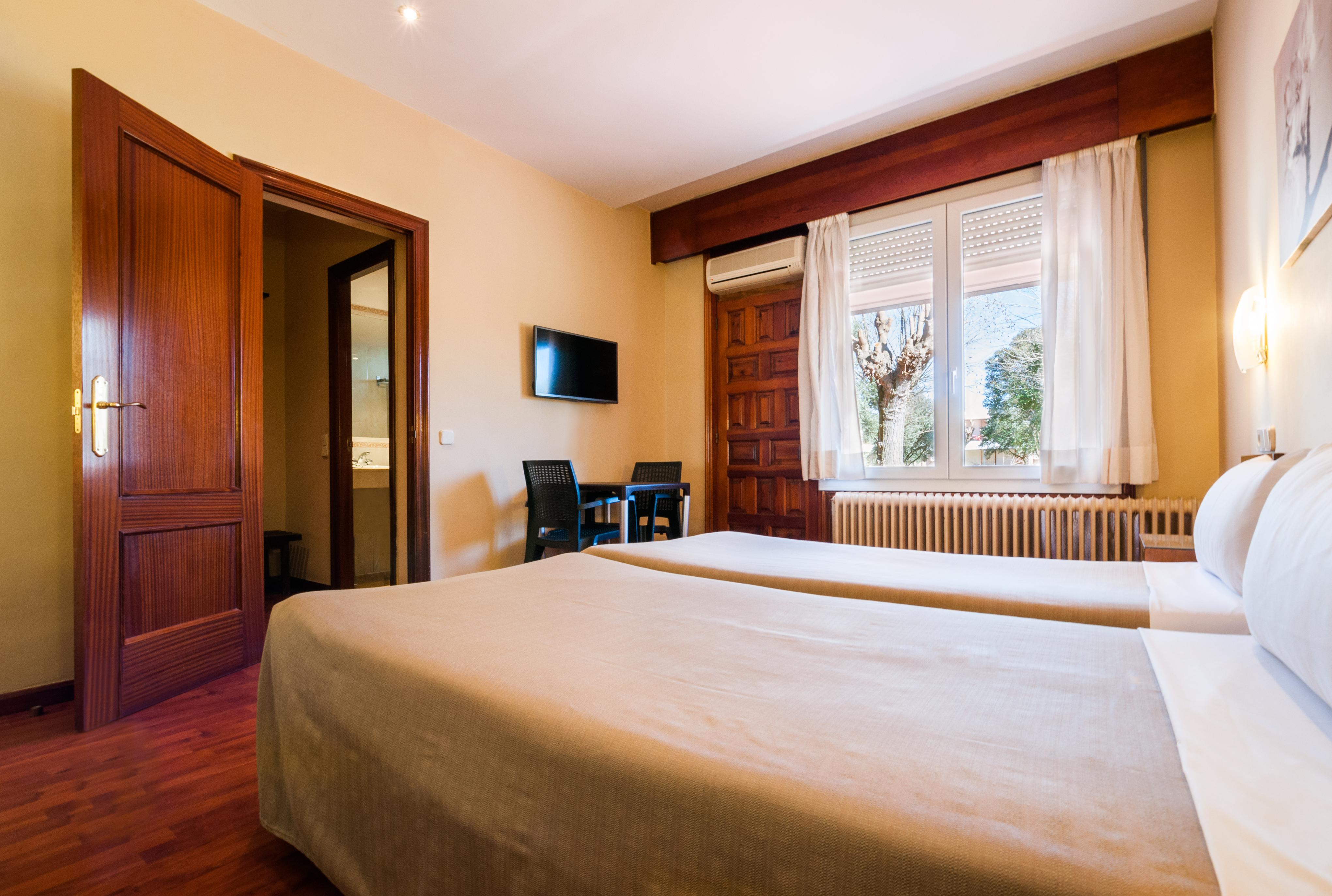 Hotel Los Olivos Getafe Luaran gambar