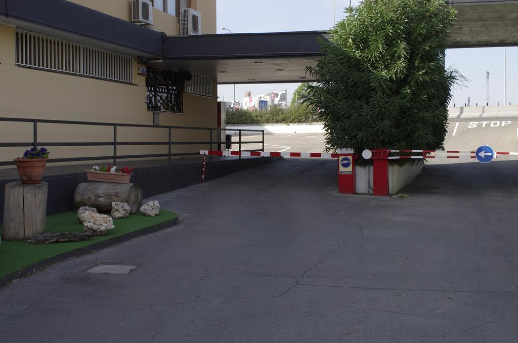 Hotel Los Olivos Getafe Luaran gambar